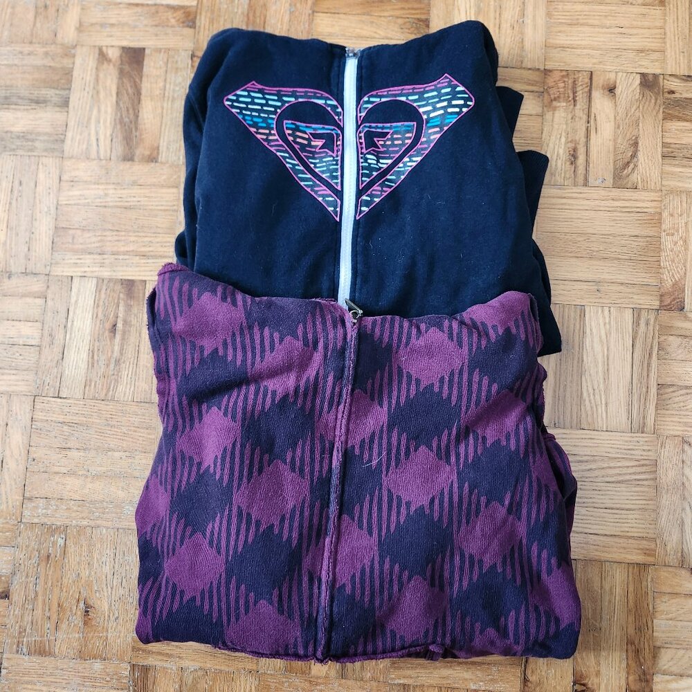 Lot of 2 - Women's Hoodies Sweaters Roxy Billabong